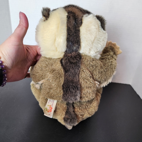 Folkmanis Slow Loris Puppet - Retired - Picture 5 of 10